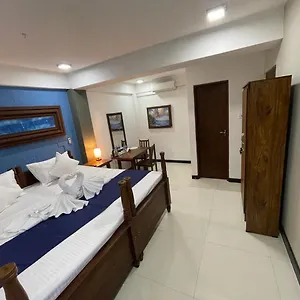 *** Hotell Rush Sri Lanka