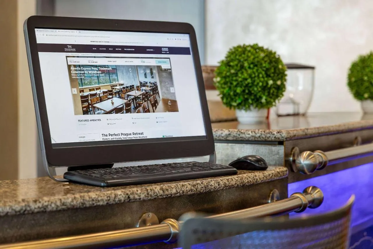 Hotel Amedia Express Prague, Trademark Collection By Wyndham
