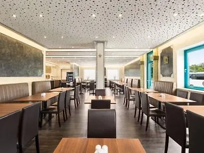 *** Hotel Amedia Express Prague, Trademark Collection By Wyndham Repubblica Ceca