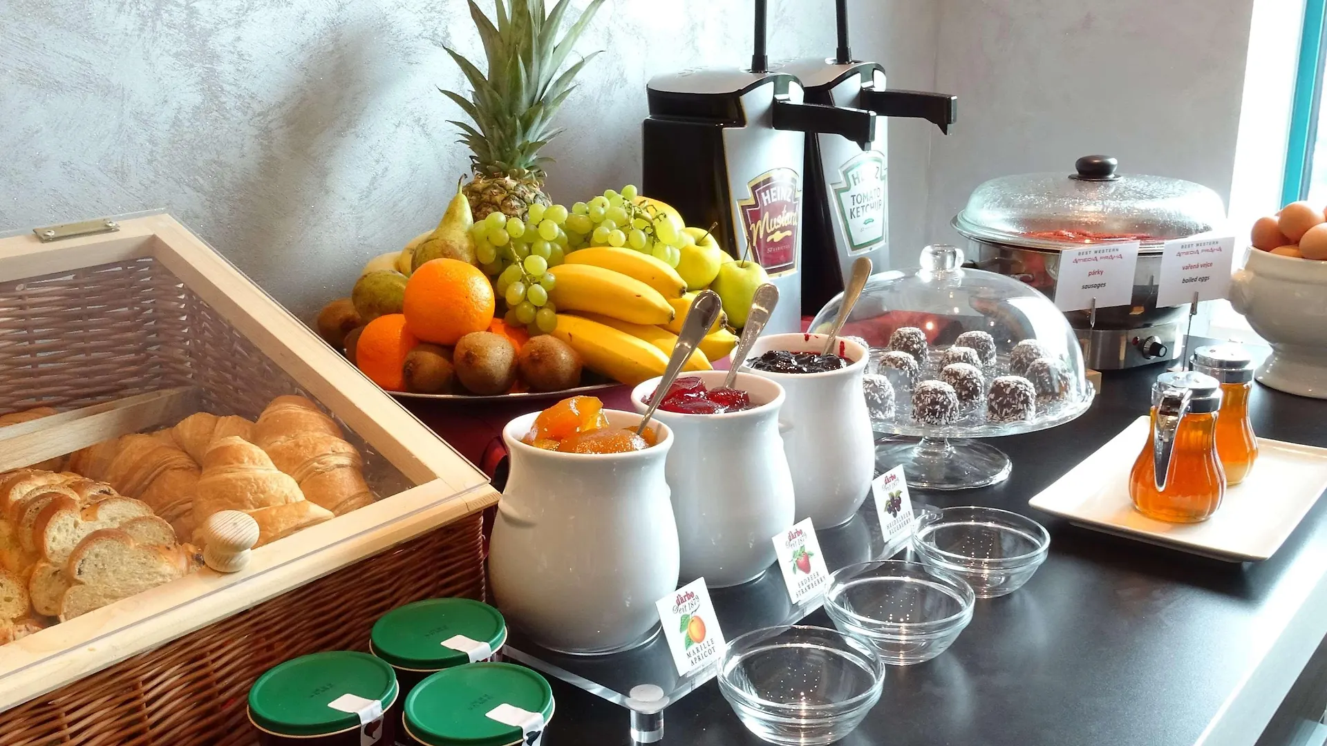Amedia Express Prague, Trademark Collection By Wyndham Hotel